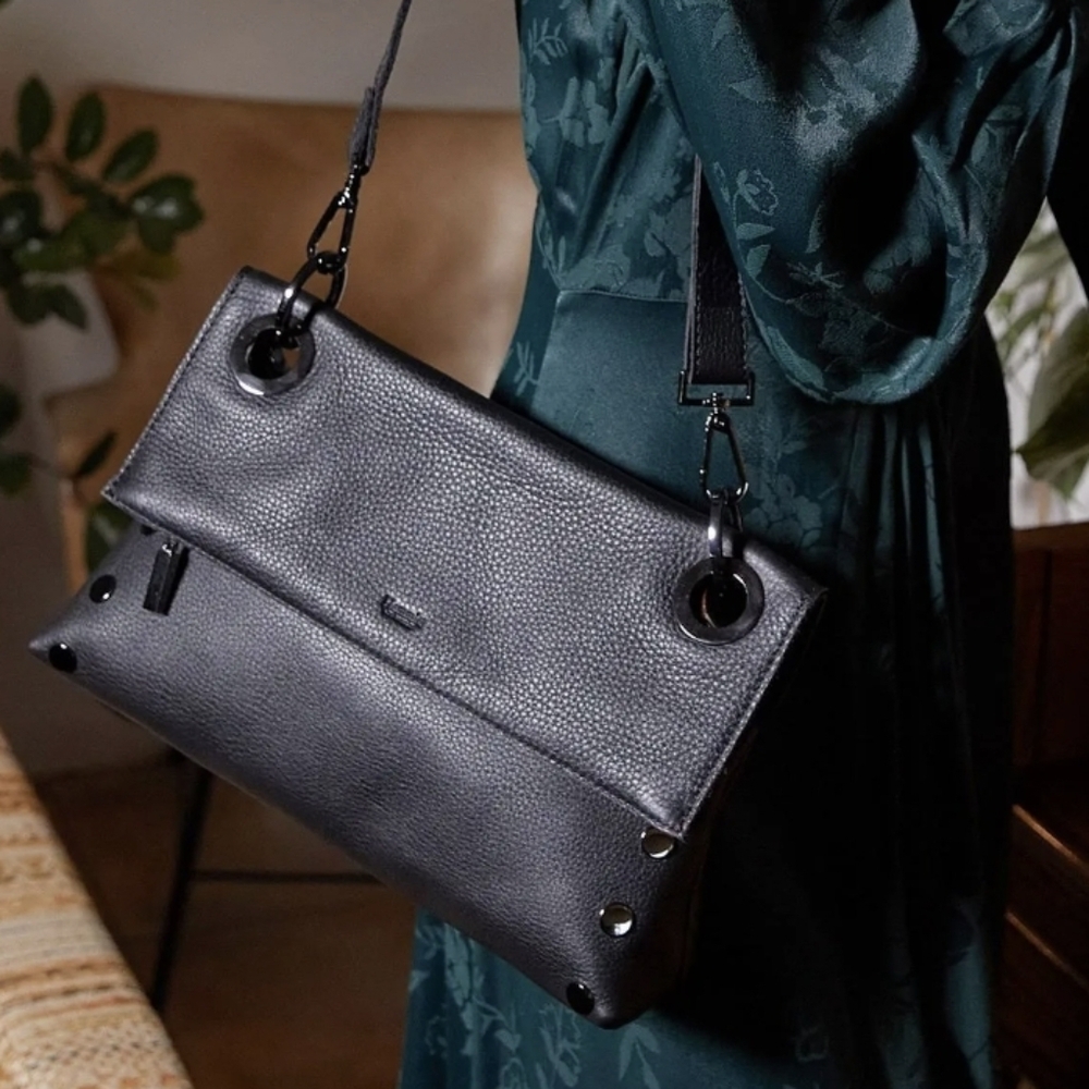 Hammitt VIP Montana Medium In Black
